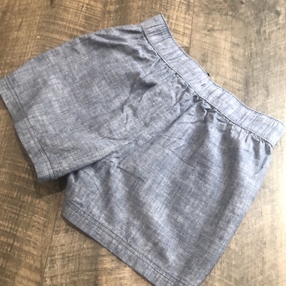 BCG ELASTIC WAIST NAVY 4’ SHORTS WITH POCKETS - Picture 2 of 6